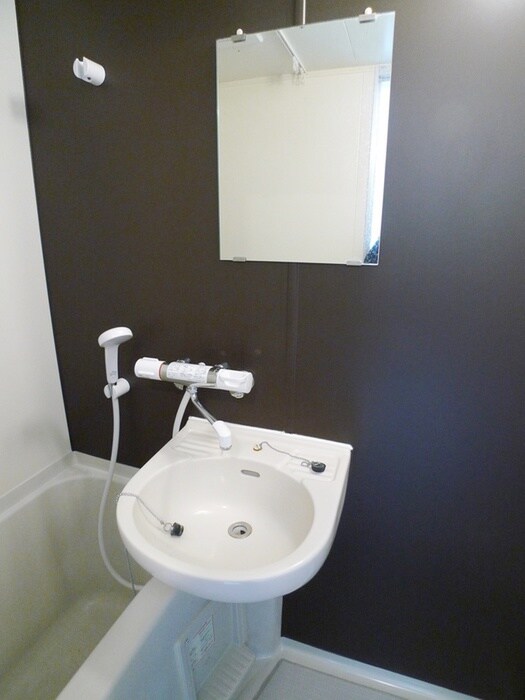 物件内観写真13　(洗面)