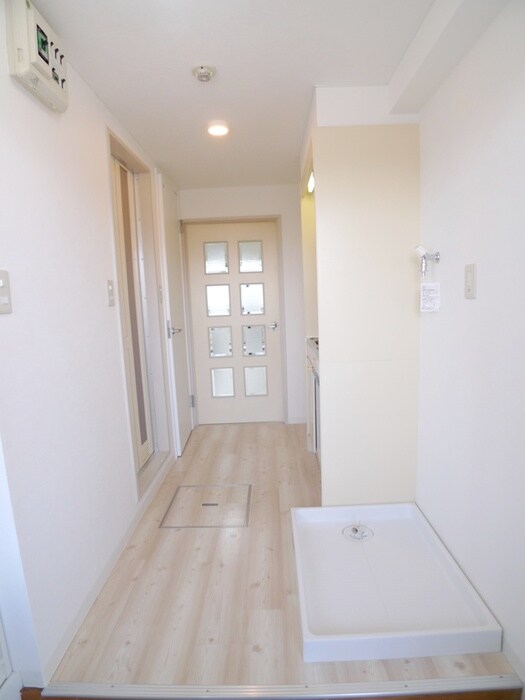 物件内観写真22　(廊下)