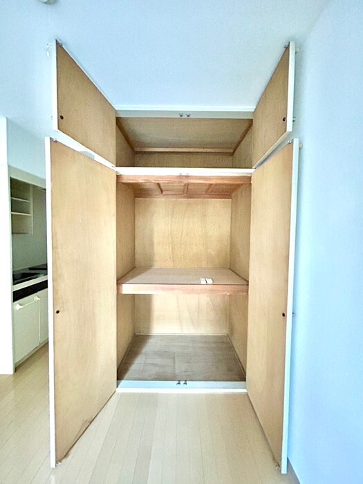 物件内観写真15　(収納)