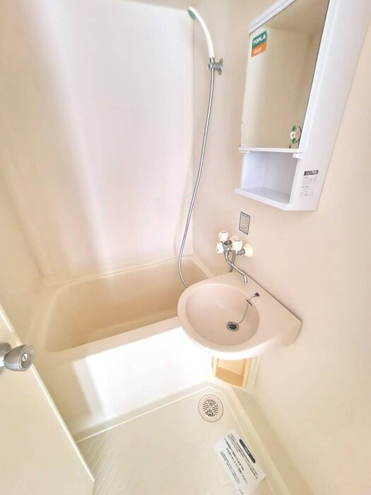 物件内観写真13　(バス／シャワールーム等)