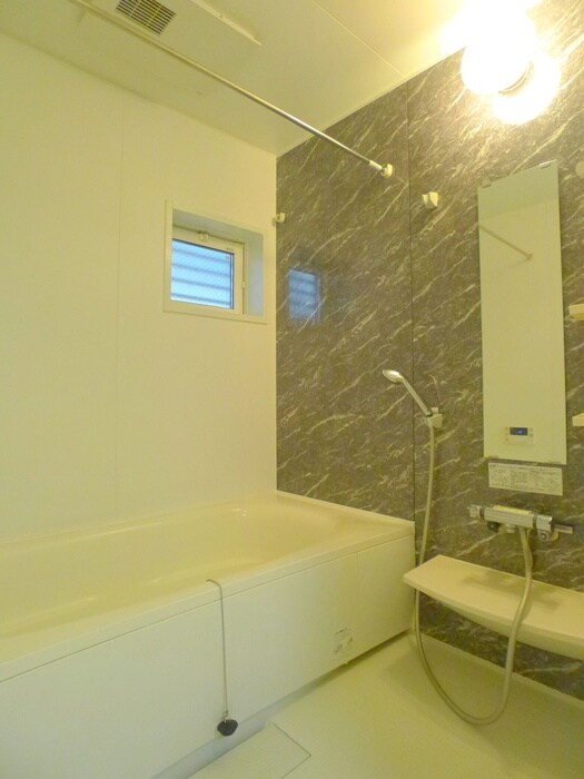 物件内観写真13　(バス／シャワールーム等)