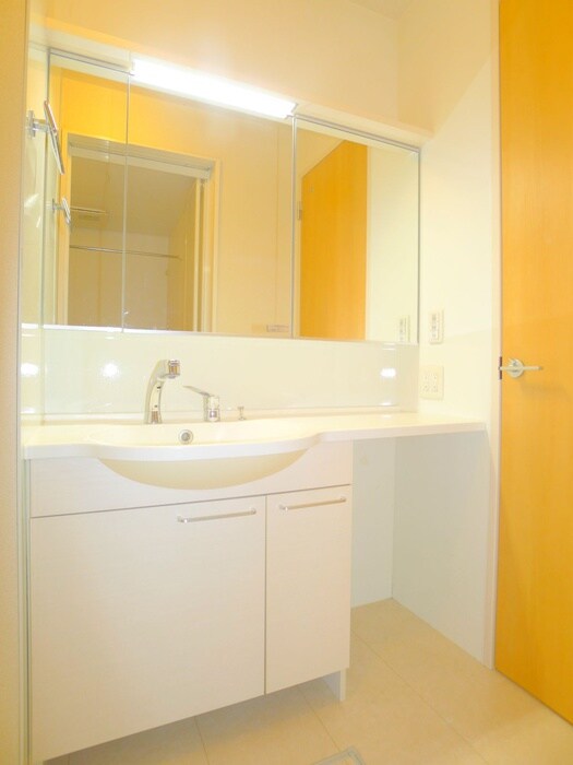 物件内観写真14　(洗面)