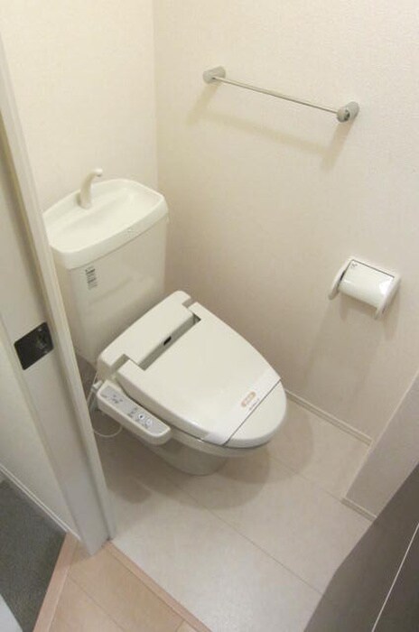 物件内観写真12　(トイレ)