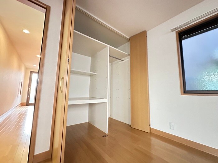 物件内観写真14　(収納)