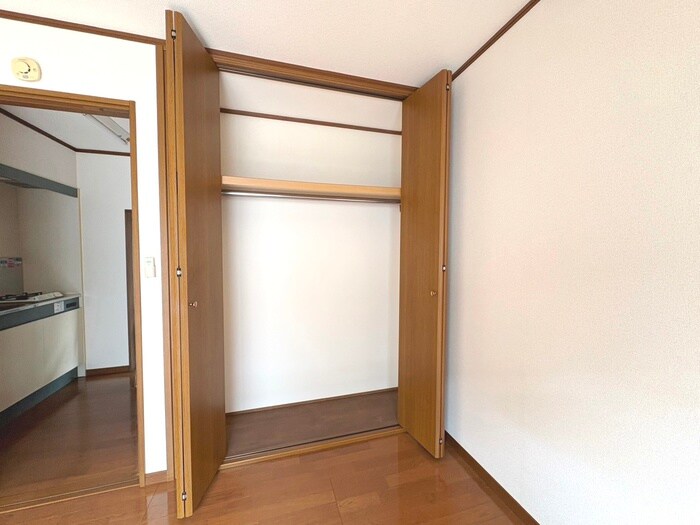 物件内観写真11　(収納)