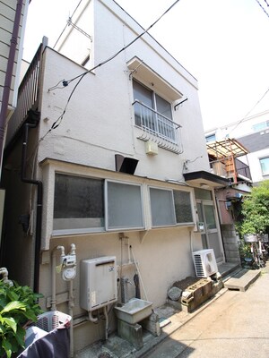 小峯貸家外観写真