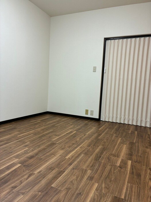 物件内観写真19　(居室)