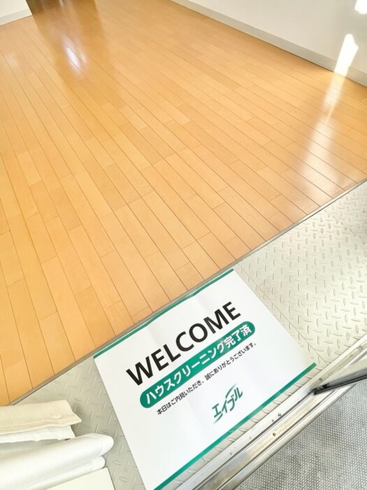 物件内観写真21　(玄関)