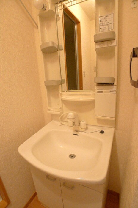 物件内観写真9　(洗面)