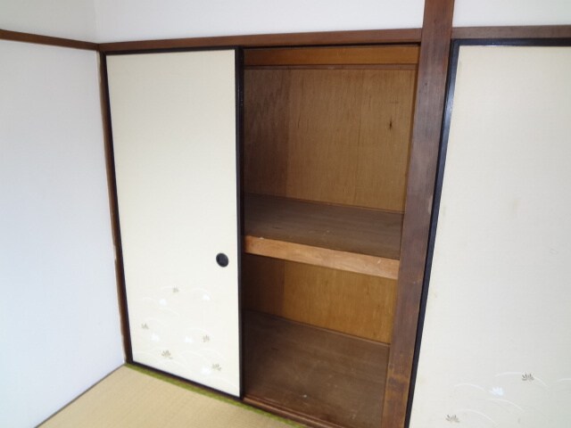 物件内観写真14　(収納)