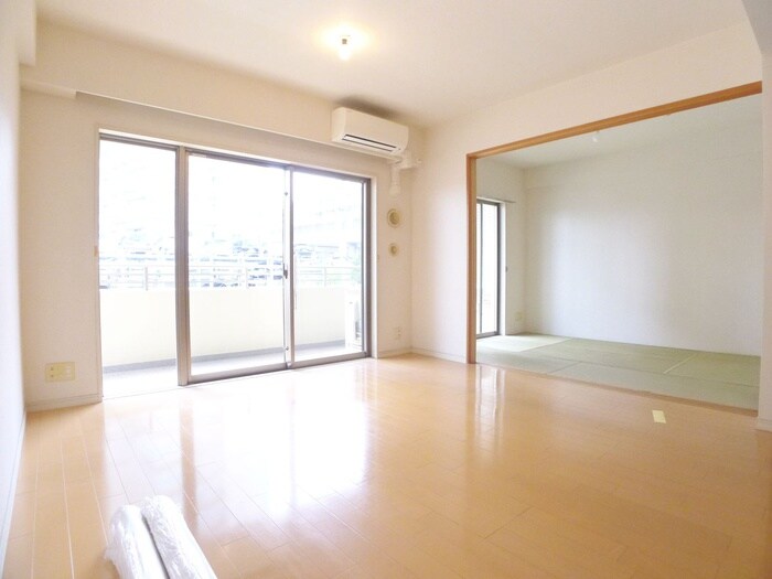 物件内観写真7　(居室)