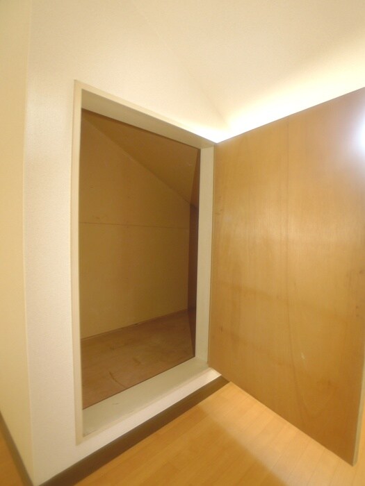 物件内観写真7　(収納)