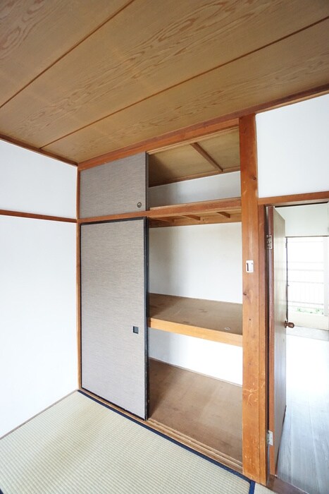 物件内観写真16　(収納)