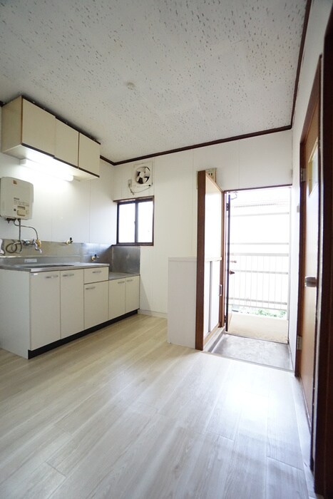 物件内観写真17　(廊下)