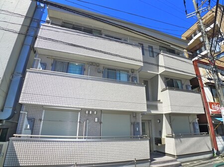 フラット梅島（2、3号室）外観写真