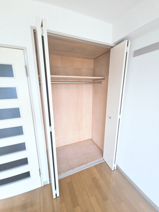 物件内観写真10　(収納)