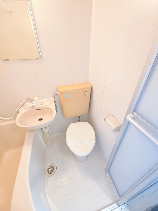 物件内観写真17　(トイレ)