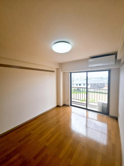 物件内観写真20　(居室)