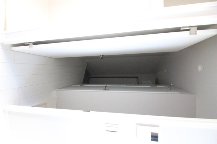 物件内観写真22　(廊下)