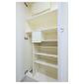 物件内観写真15　(靴箱)