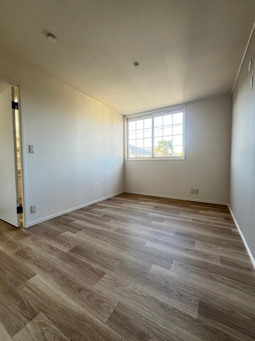 物件内観写真11　(居室)