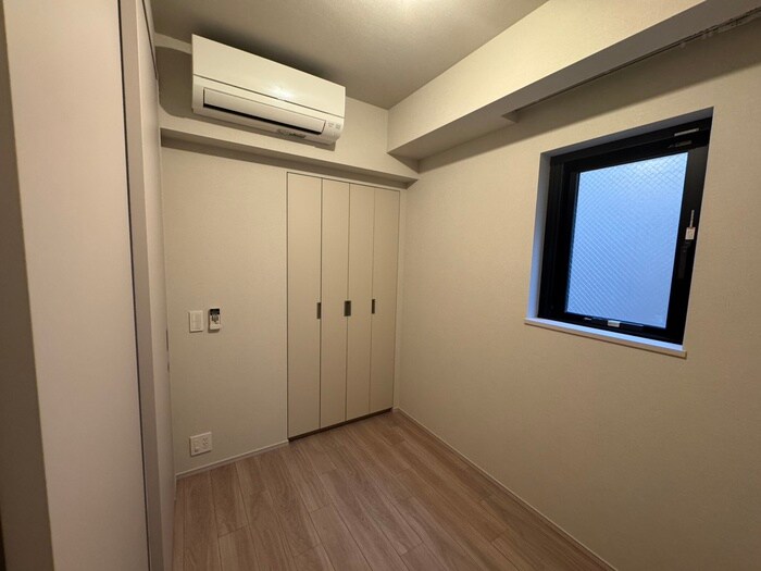 物件内観写真6　(居室)