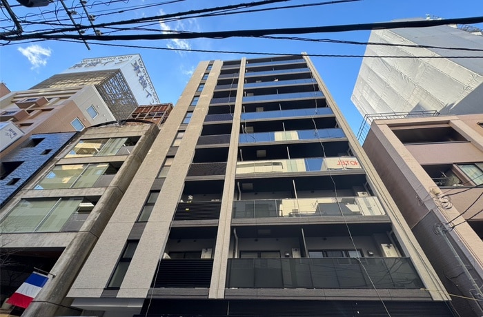 ﾌﾟﾗｳﾄﾞﾌﾗｯﾄ三越前ｲｰｽﾄの外観写真