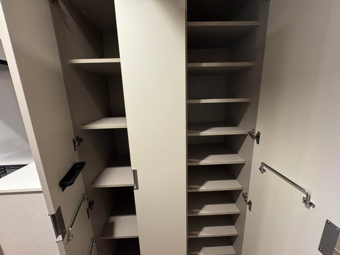 物件内観写真16　(靴箱)