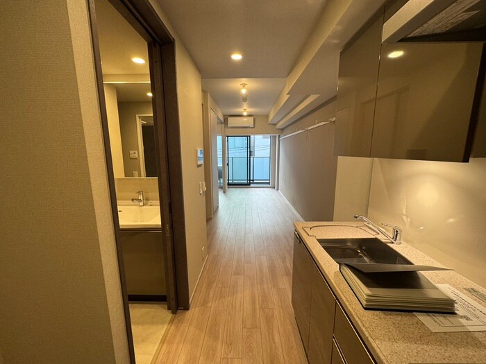 物件内観写真17　(室内からの展望)