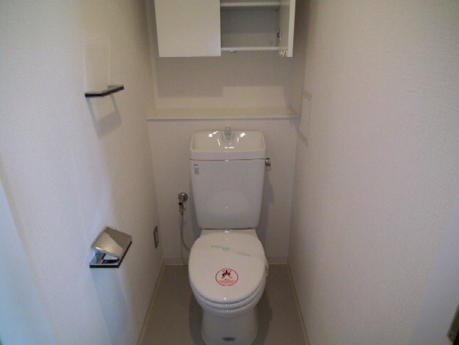 物件内観写真7　(トイレ)