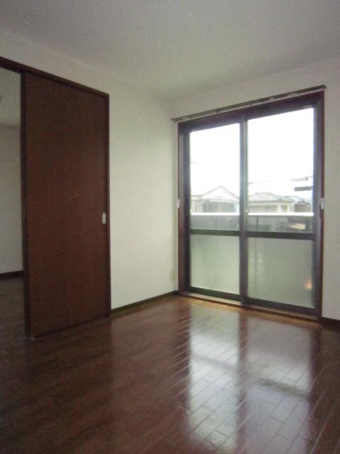 物件内観写真11　(居室)