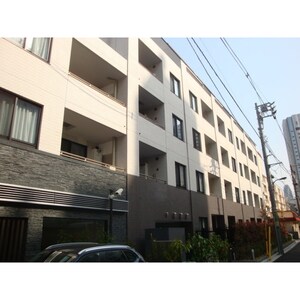 ｸﾚｱﾎｰﾑｽﾞ新宿百人町（101）外観写真