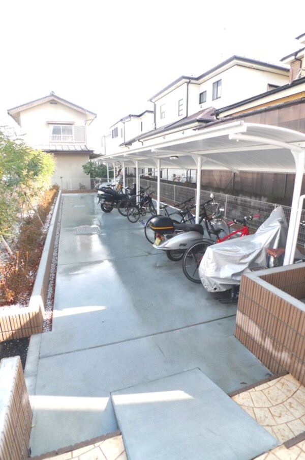 駐輪場