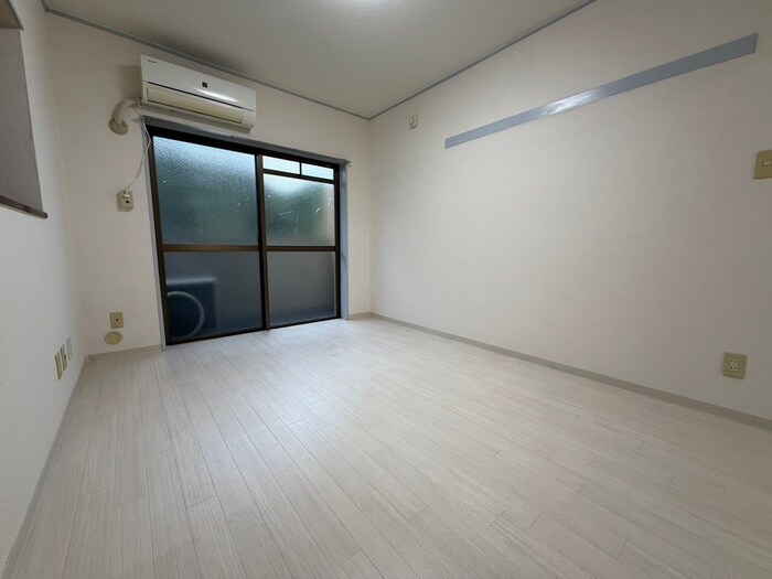 物件内観写真17　(居室)