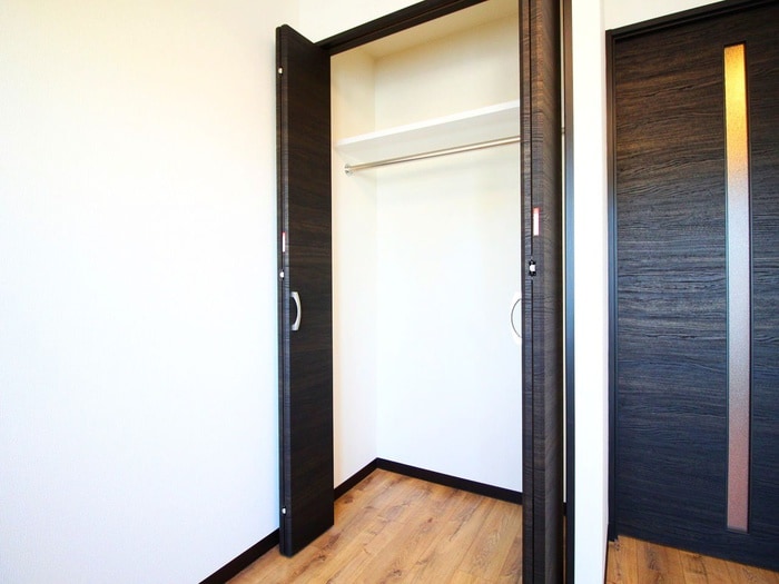 物件内観写真11　(収納)