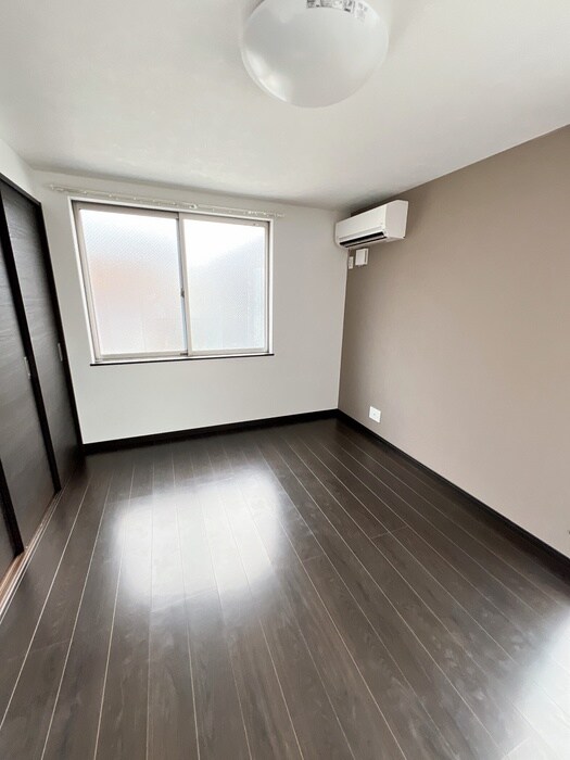 物件内観写真11　(居室)