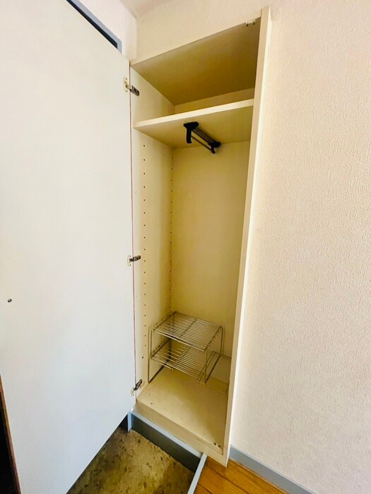 物件内観写真17　(収納)