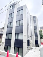 建築中
