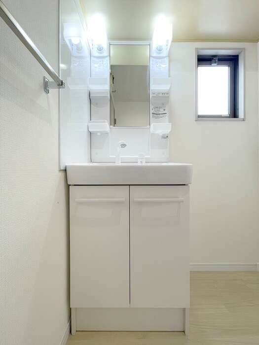 物件内観写真10　(洗面)