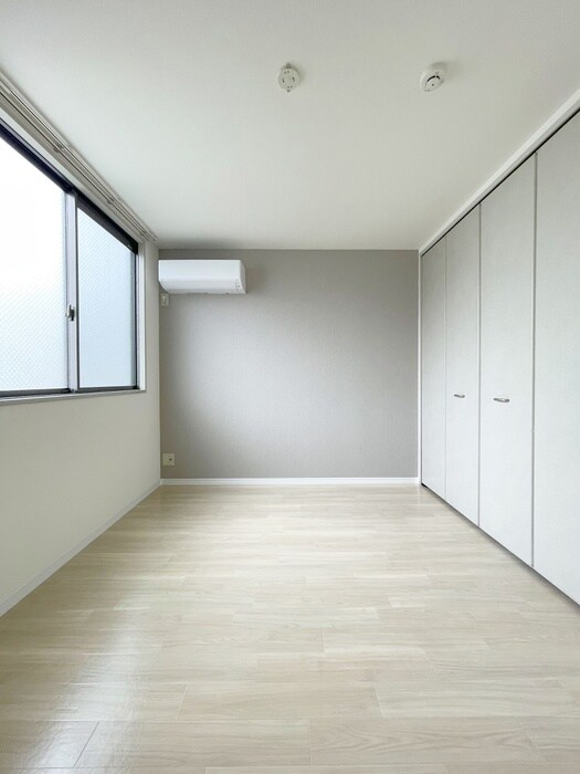 物件内観写真18　(居室)