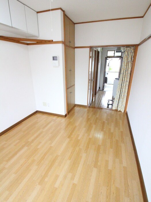 物件内観写真8　(居室)