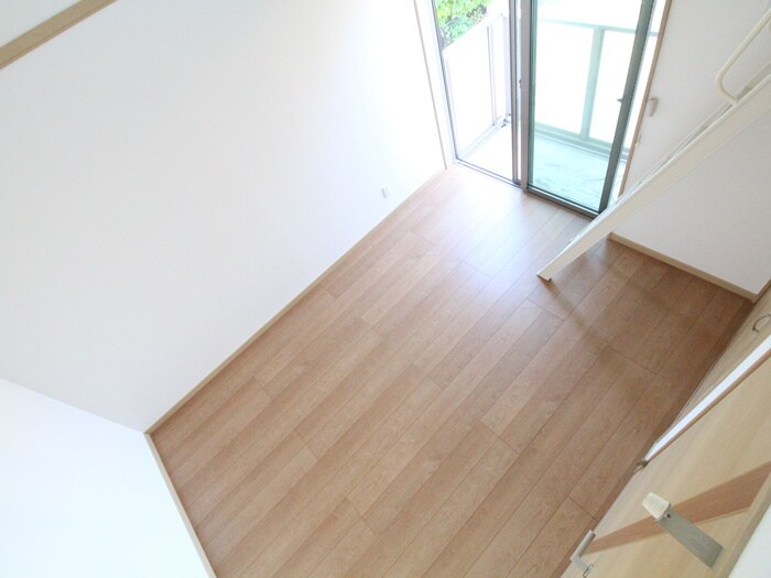 物件内観写真8　(居室)