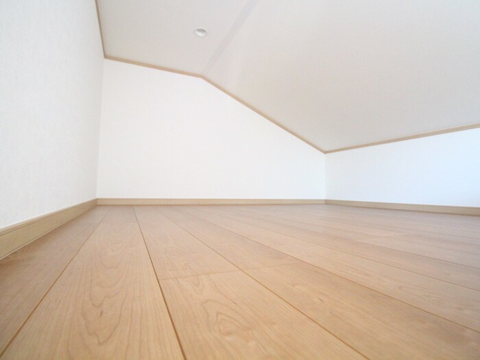 物件内観写真9　(ロフト)