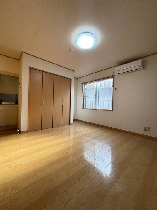 物件内観写真7　(居室)