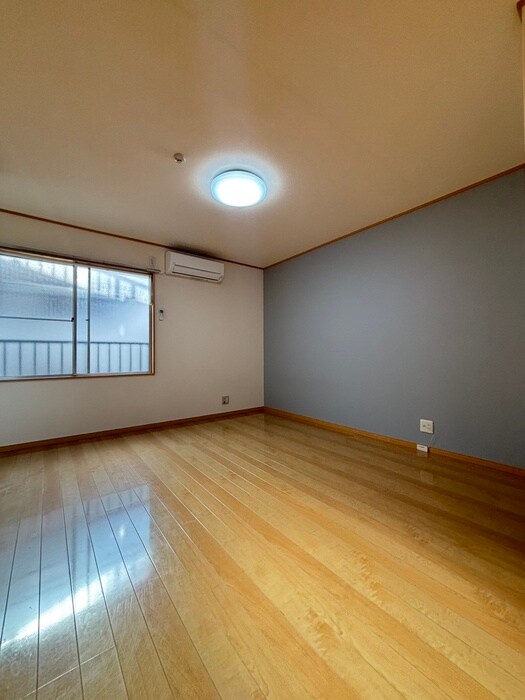 物件内観写真8　(内観写真)