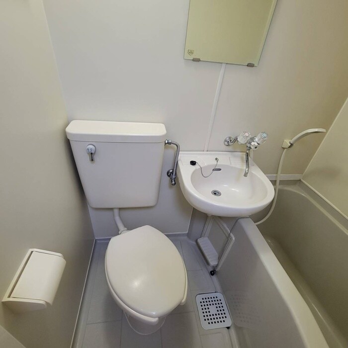 物件内観写真10　(トイレ)