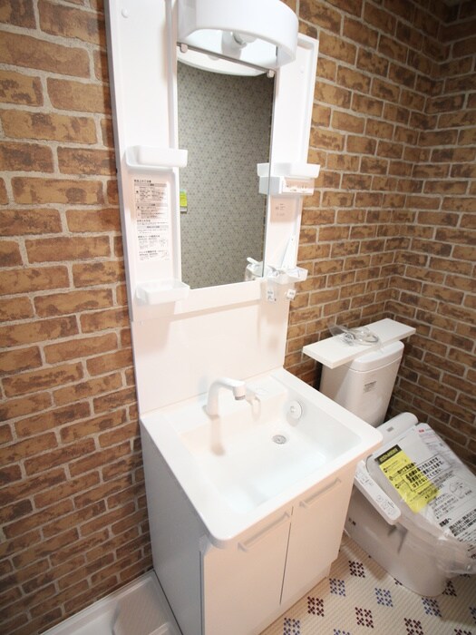 物件内観写真10　(洗面)