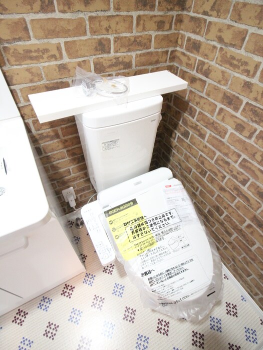 物件内観写真11　(トイレ)