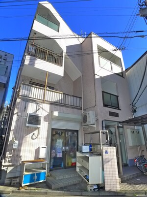 メゾネ－ドイナバ外観写真