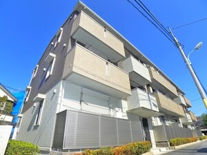 レガリア外観写真